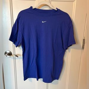 Nike Women’s Loose Fit Blue T-Shirt